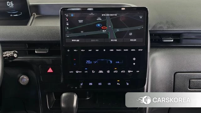 Hyundai Staria 2023 Серебристо-серый из Кореи, фото 5