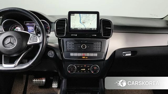 Mercedes-Benz GLE - Class W166 2018 Белый из Кореи, фото 5