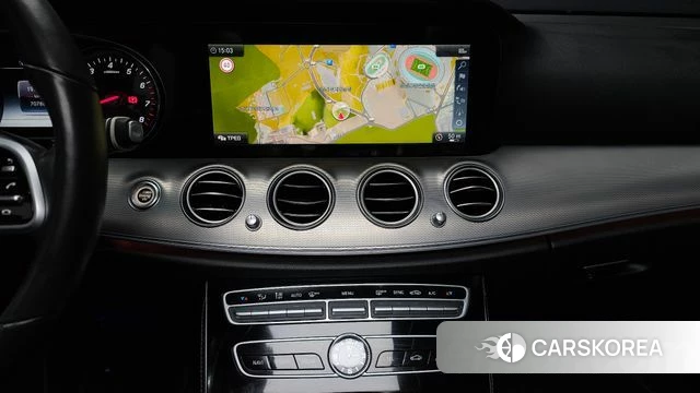 Mercedes-Benz E-Class W213 2018 Серый из Кореи, фото 5