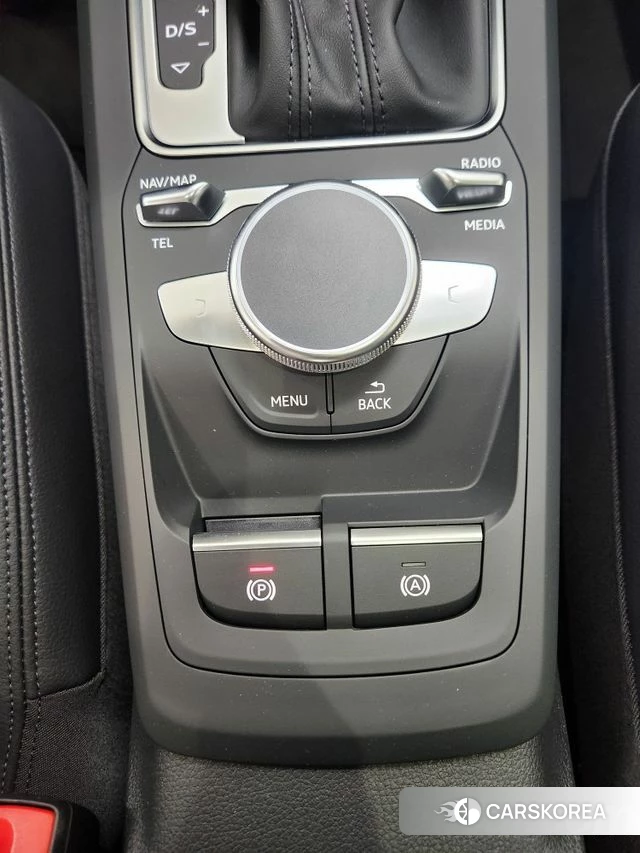 Audi Q2 2023 Белый из Кореи, фото 5