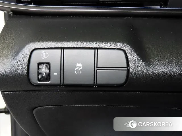 Hyundai The New Avante (CN7) 2023 Белый из Кореи, фото 5