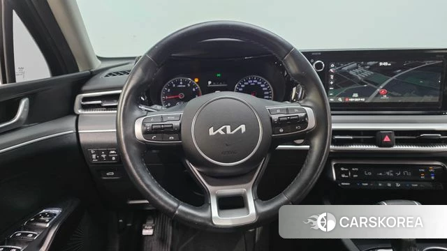 Kia K5 3rd generation 2023 Серый из Кореи, фото 5