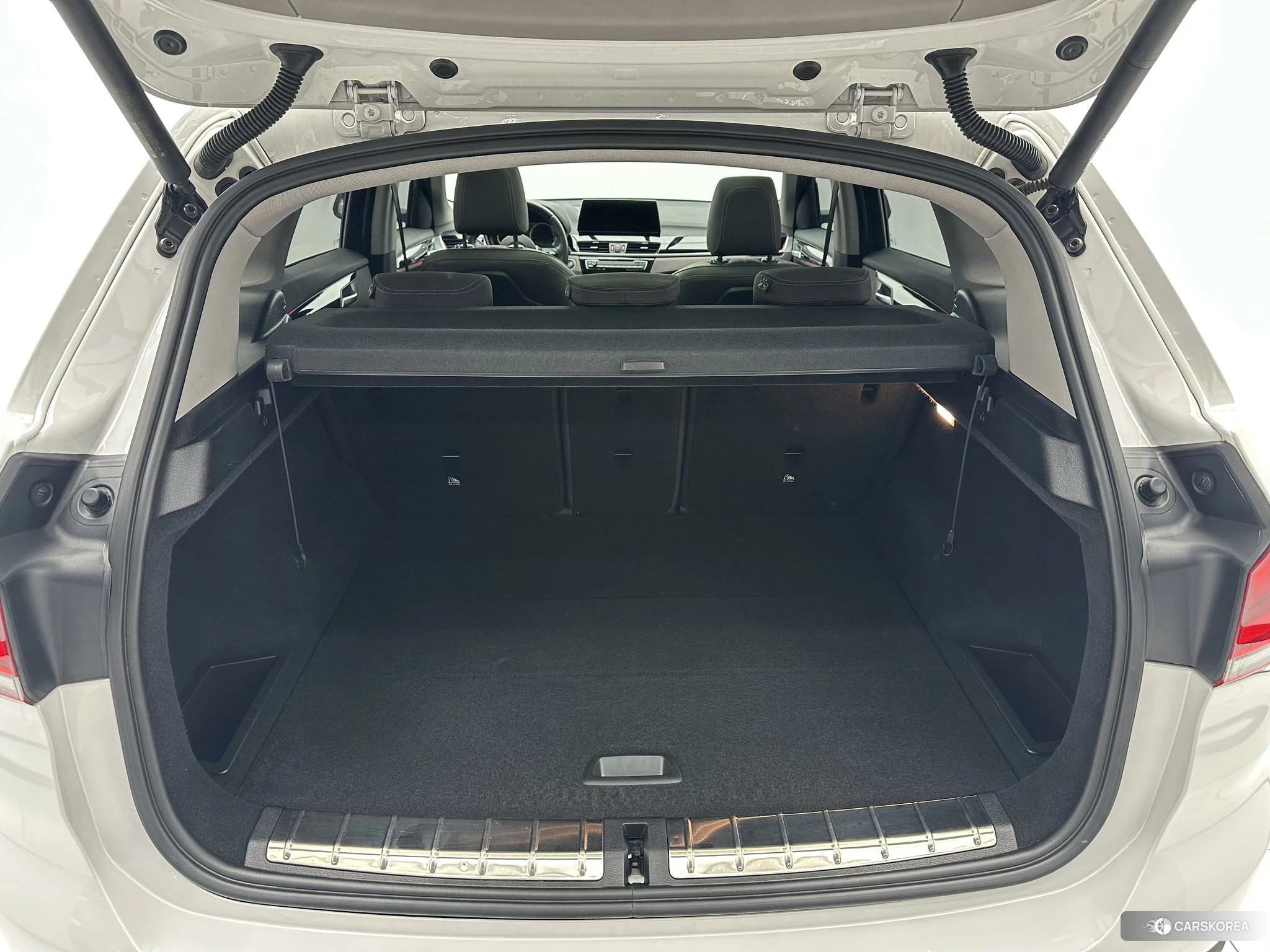 BMW X1 2021 Белый из Китая, фото 5