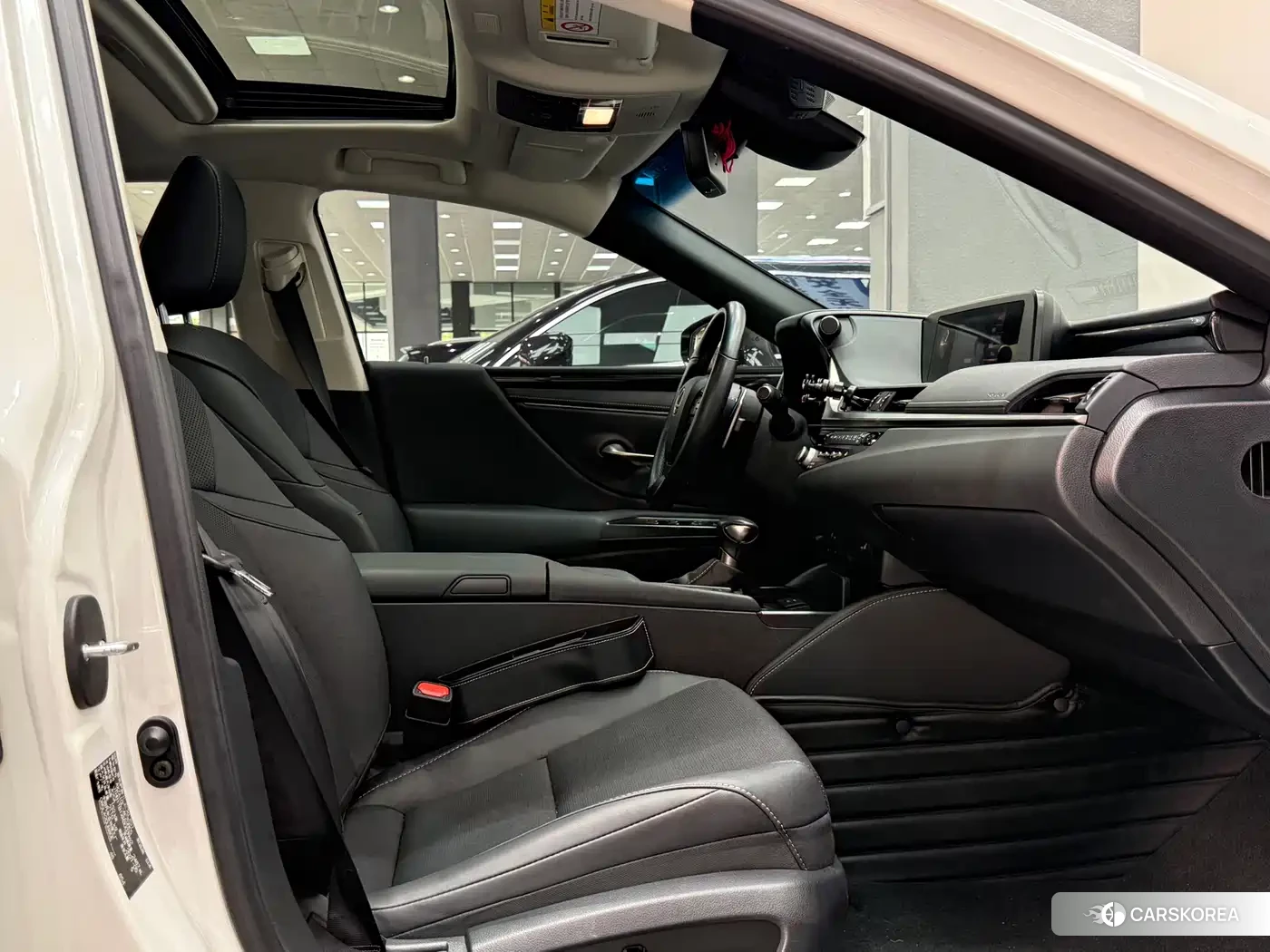 Lexus ES 2021 Белый из Китая, фото 5