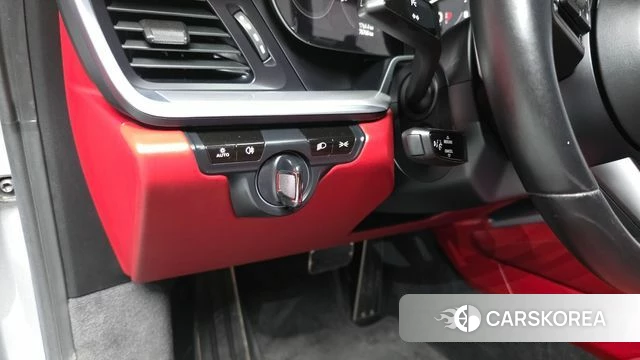 Porsche 911(992) 2020 Серебристо-серый из Кореи, фото 5