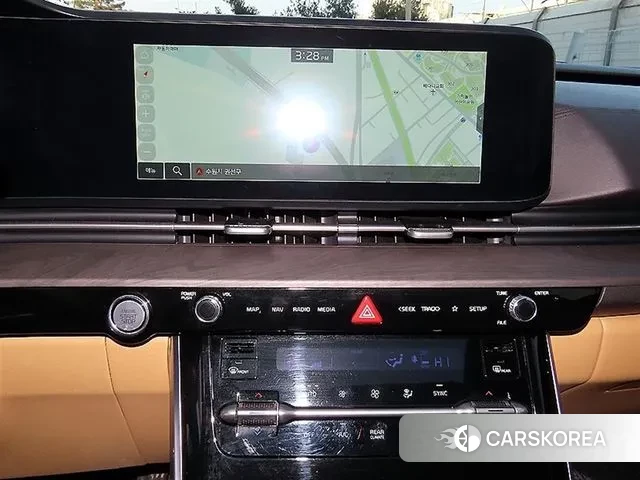 Kia Carnival 4th generation 2023 Белый из Кореи, фото 5