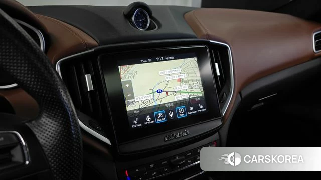 Maserati Ghibli 2020 Белый из Кореи, фото 5