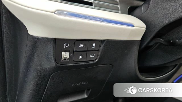 Hyundai The New Grandeur IG Hybrid 2022 Белый из Кореи, фото 5