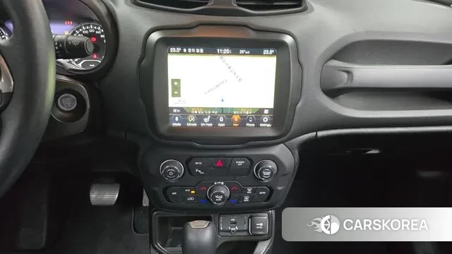 Jeep Renegade 2022 Черный из Кореи, фото 5