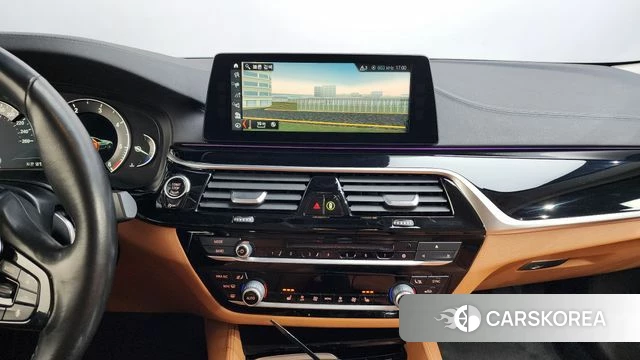 BMW 5 Series (G30) 2018 Синий из Кореи, фото 5