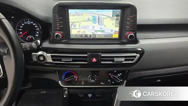 Kia Seltos 2021 Белый из Кореи, фото 5