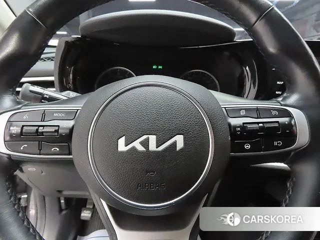 Kia K5 3rd generation 2022 Серый из Кореи, фото 5