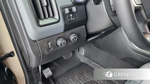 Chevrolet (GM Daewoo) Real New Colorado 2022 Жемчужный цвет из Кореи, фото 5