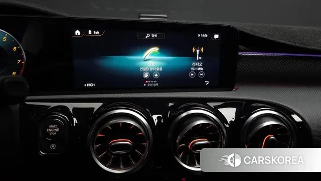 Mercedes-Benz A-Class W177 2021 Белый из Кореи, фото 5