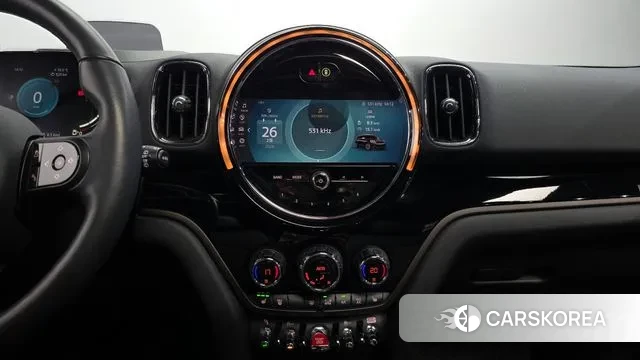 Mini Cooper Countryman 2024 Песочный из Кореи, фото 5