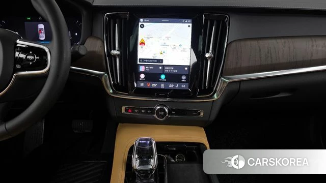 Volvo S90 2024 Белый из Кореи, фото 5