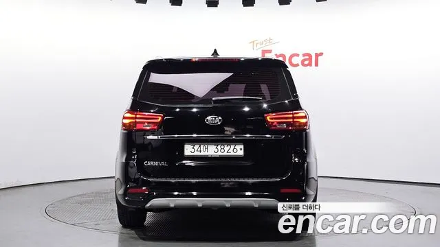Kia The New Carnival 2018 Черный из Кореи, фото 5