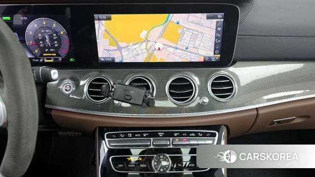 Mercedes-Benz E-Class W213 2019 Серебристо-серый из Кореи, фото 5