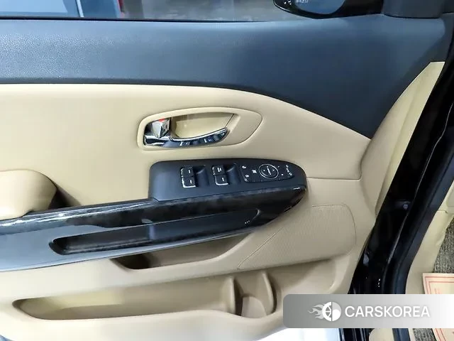 Kia The New Carnival 2020 Черный из Кореи, фото 5