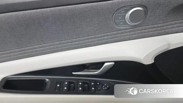 Hyundai Avante Hybrid (CN7) 2020 Серый из Кореи, фото 5