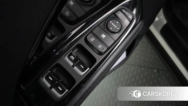 Kia Niro 2018 Белый из Кореи, фото 5