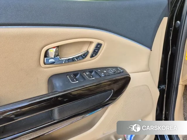 Kia The New Carnival 2020 Черный из Кореи, фото 5