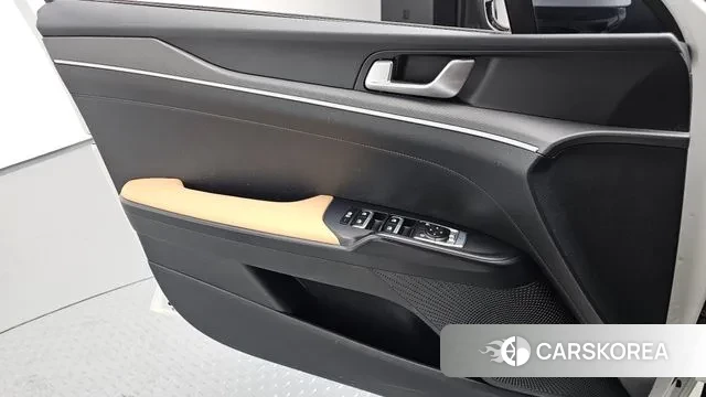 Kia K5 3rd generation 2022 Белый из Кореи, фото 5