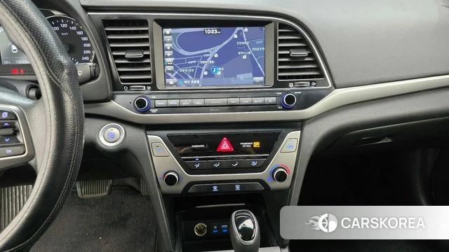 Hyundai Avante AD 2018 Белый из Кореи, фото 5