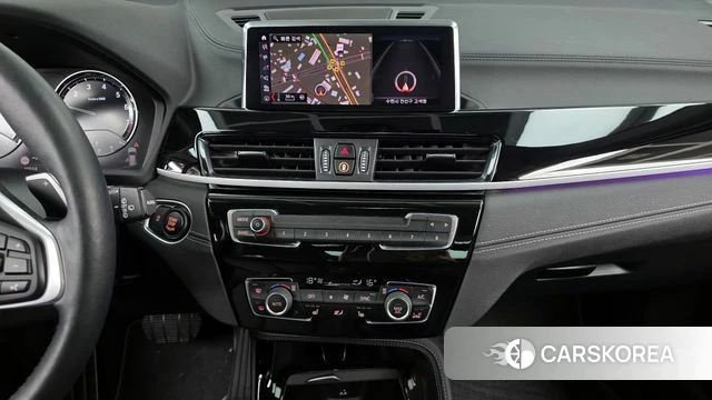 BMW X1 (F48) 2022 Черный из Кореи, фото 5