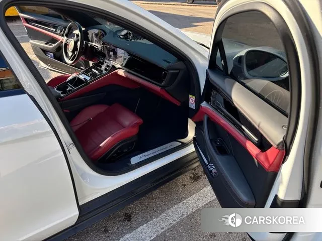 Porsche Panamera (972) 2024 Белый из Кореи, фото 5