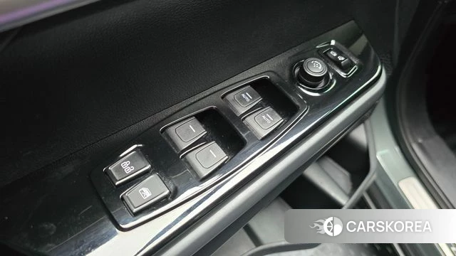 Ssangyong Torres 2023 Цвет галактики из Кореи, фото 5