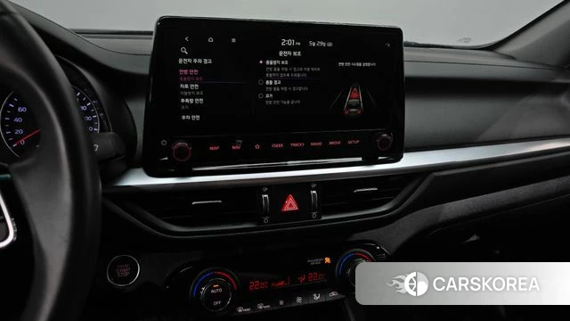 Kia The New K3 2nd generation 2022 Белый из Кореи, фото 5