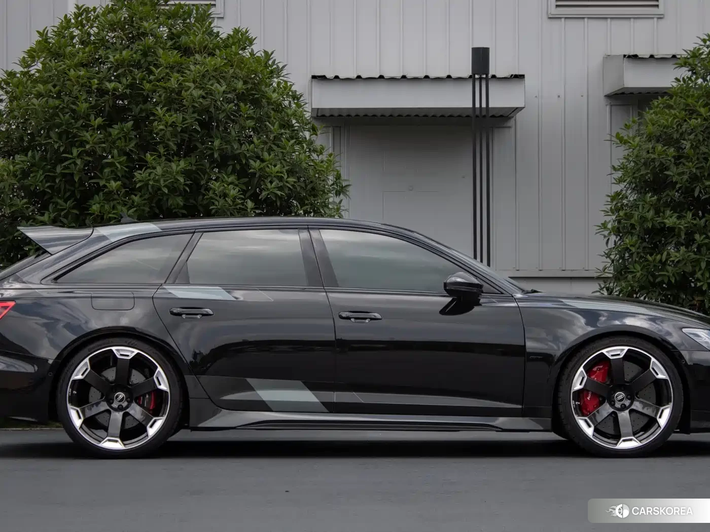 Audi RS 6 2025 Черный из Китая, фото 5