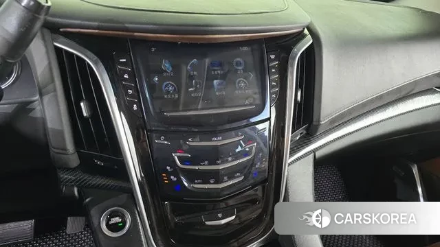 Cadillac Escalade 2018 Черный из Кореи, фото 5