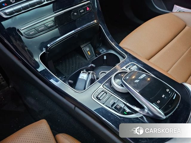 Mercedes-Benz C-Class W205 2019 Черный из Кореи, фото 5