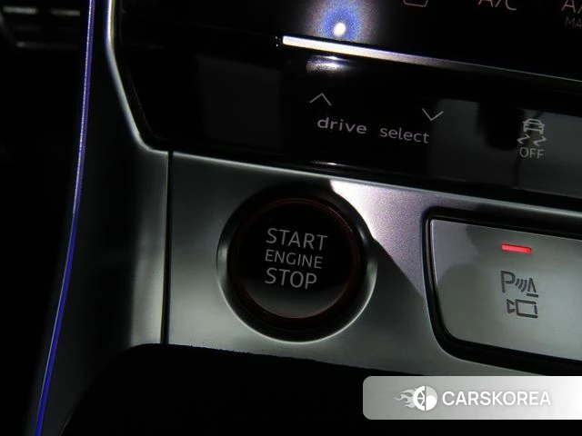 Audi RS7 (4K) 2021 Красный из Кореи, фото 5