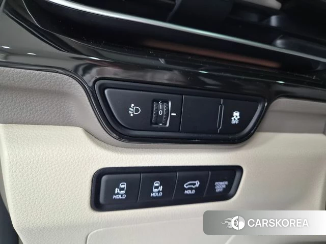 Kia The New Carnival 4th Generation 2025 Белый из Кореи, фото 5