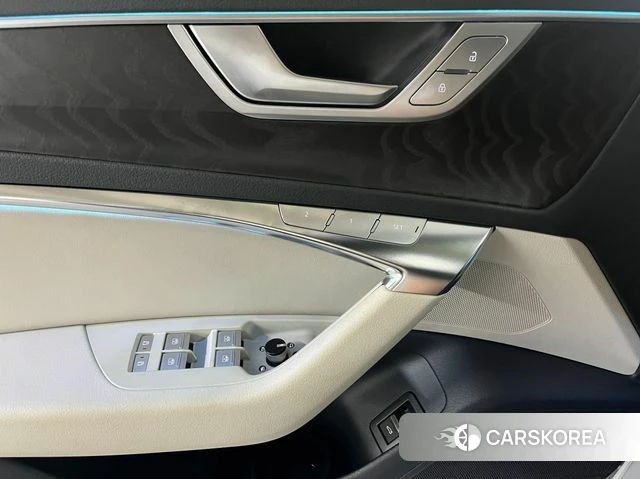 Audi A6 (C8) 2022 Белый из Кореи, фото 5