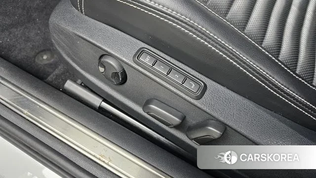 Volkswagen Passat GT (B8) 2022 Белый из Кореи, фото 5