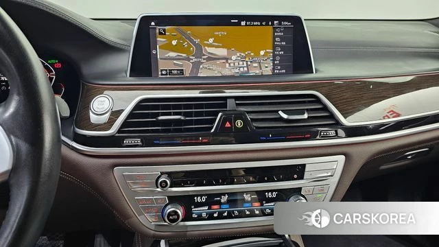 BMW 7 Series (G11) 2020 Черный из Кореи, фото 5