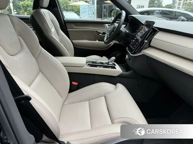 Volvo XC90 PHEV 2025 Черный из Китая, фото 5