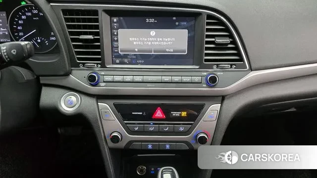 Hyundai Avante AD 2018 Белый из Кореи, фото 5