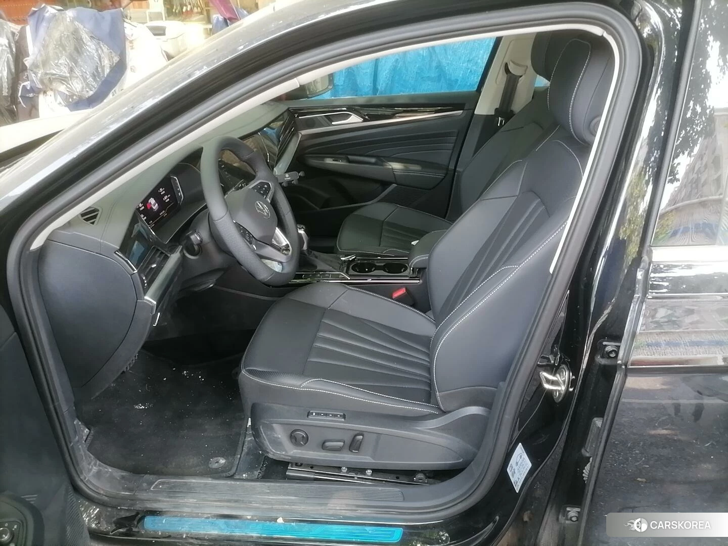 Volkswagen Passat 2024 Черный из Китая, фото 5