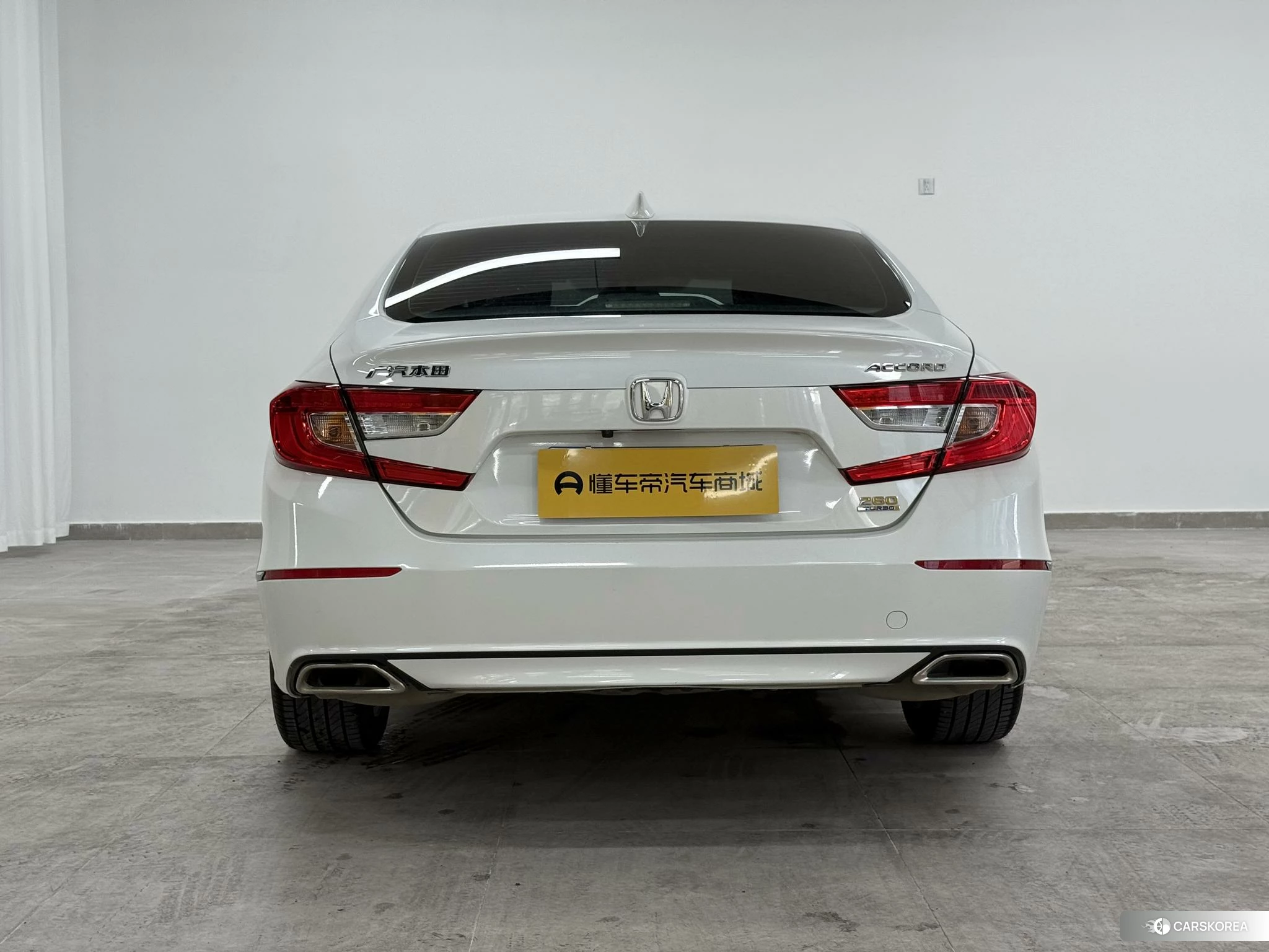 Honda Accord 2019 Белый из Китая, фото 5
