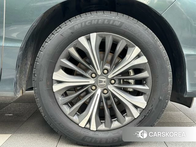 Honda UR-V 2021 Зеленый из Китая, фото 5