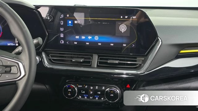 Chevrolet (GM Daewoo) Trax Crossover 2024 Черный из Кореи, фото 5