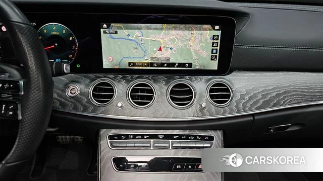 Mercedes-Benz E-Class W213 2021 Черный из Кореи, фото 5