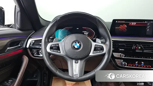 BMW 5 Series (G30) 2020 Белый из Кореи, фото 5