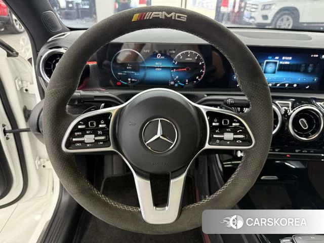 Mercedes-Benz Class A 2021 Белый из Китая, фото 5