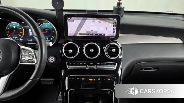 Mercedes-Benz GLC-Class X253 2021 Белый из Кореи, фото 5